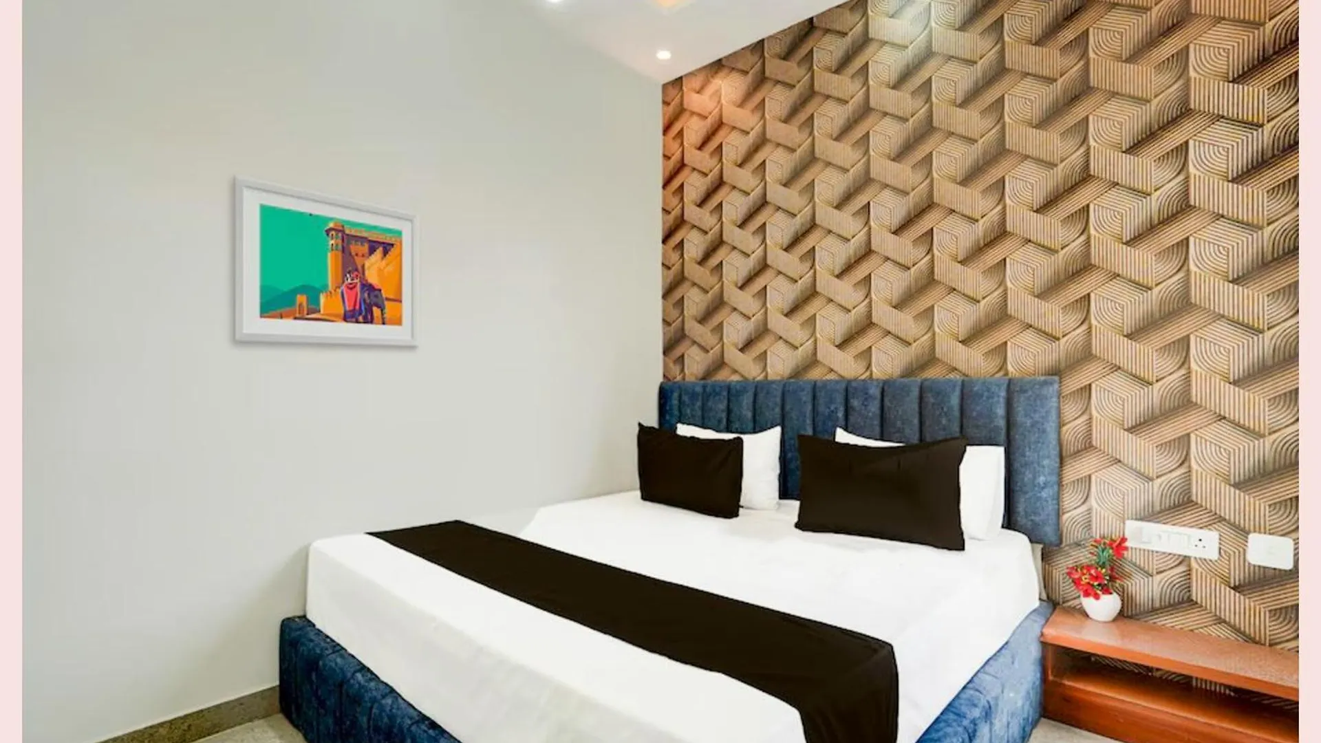 Hotel Vinayak # Grand Near Kashi Vishwanath Temple - Fully Air Conditioning Hotel - A Top Rated Four Star Hotel Varanasi India