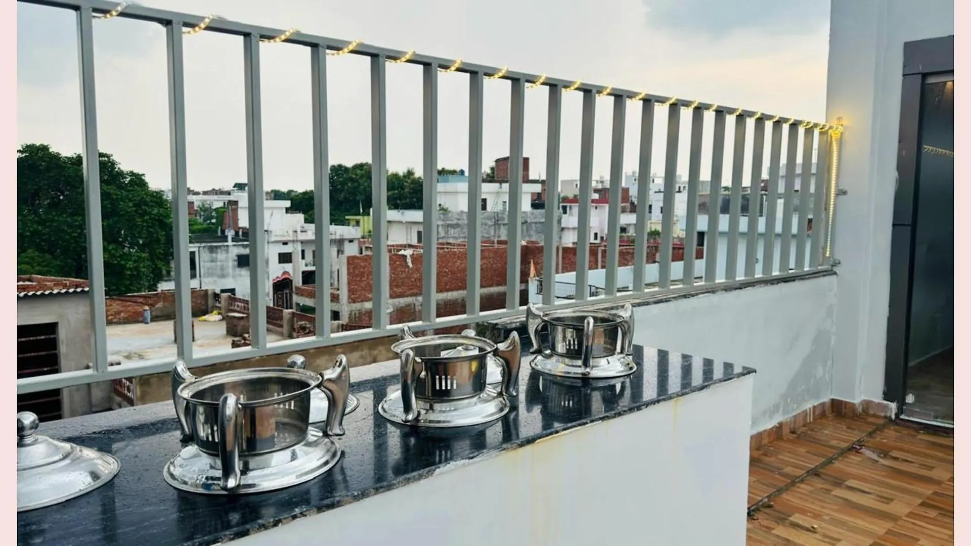 ****  Hotel Vinayak # Grand Near Kashi Vishwanath Temple - Fully Air Conditioning Hotel - A Top Rated Four Star Hotel Varanasi India